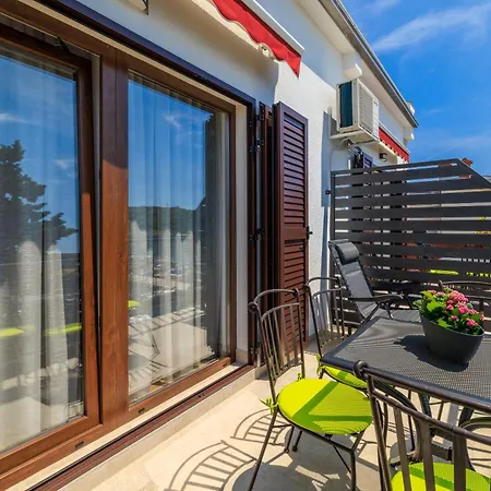 Apartman Viktorija *