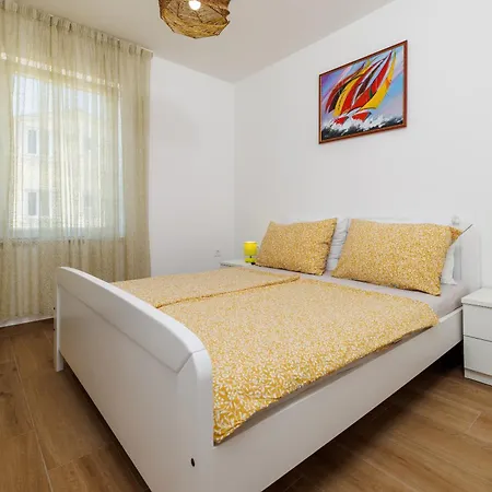 Apartman Viktorija *